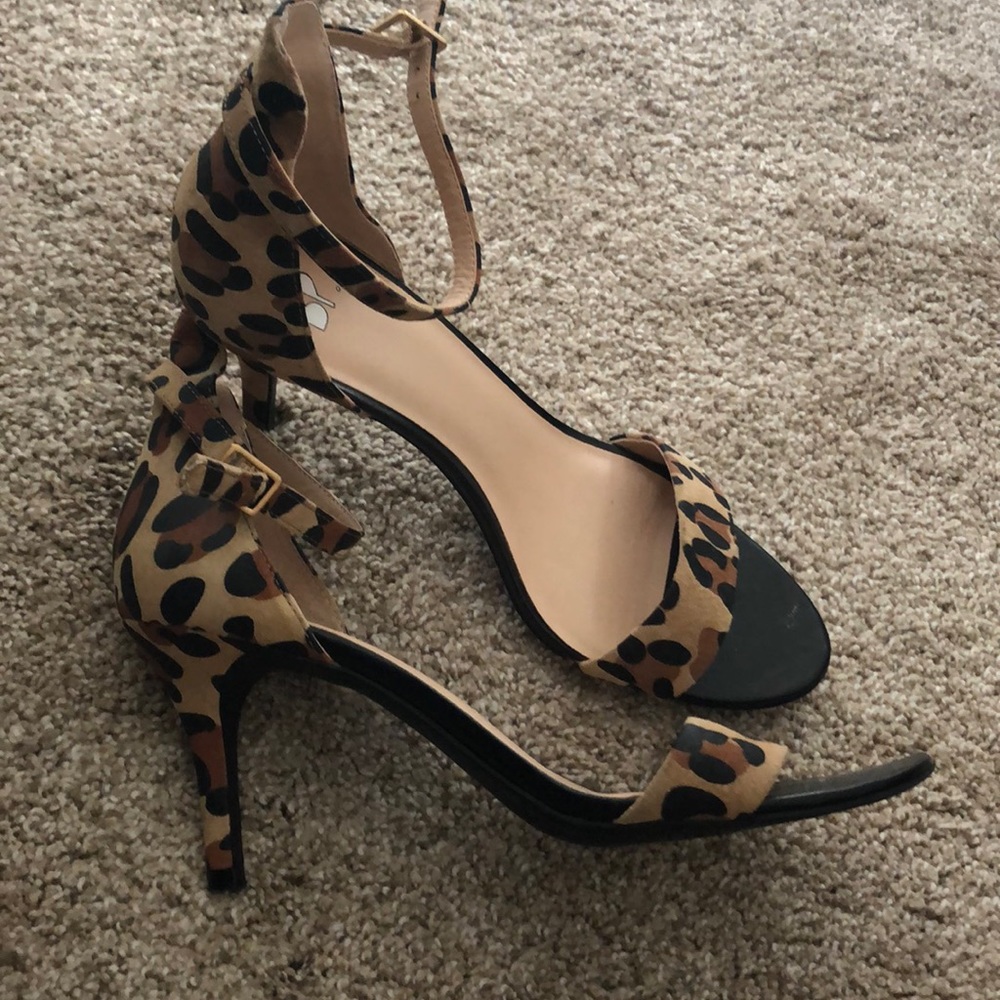 Women’s BP Leopard Print Pumps